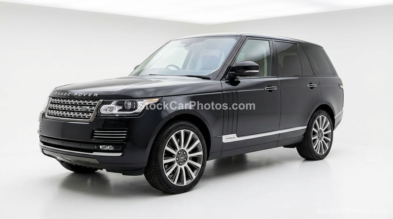  Land Rover Range Rover Vogue Autobiography - Studio Front 3/4 view